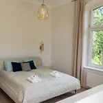 Sea-park Family Apartment *
