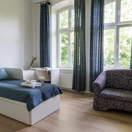 Sea-park Family Apartment *